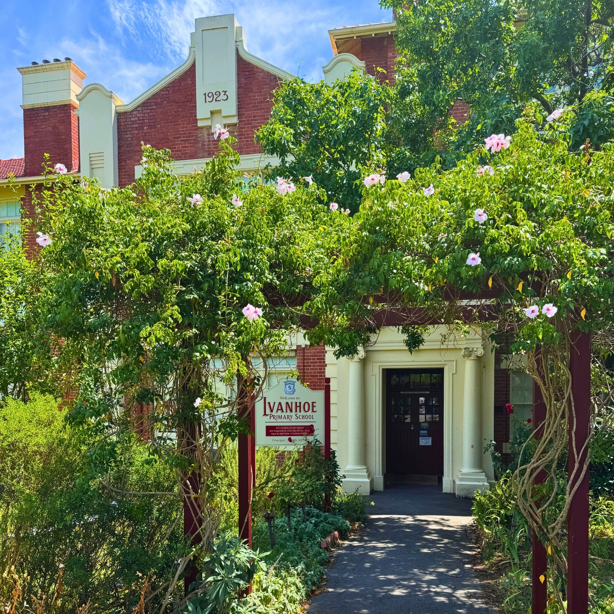 Ivanhoe Primary School
